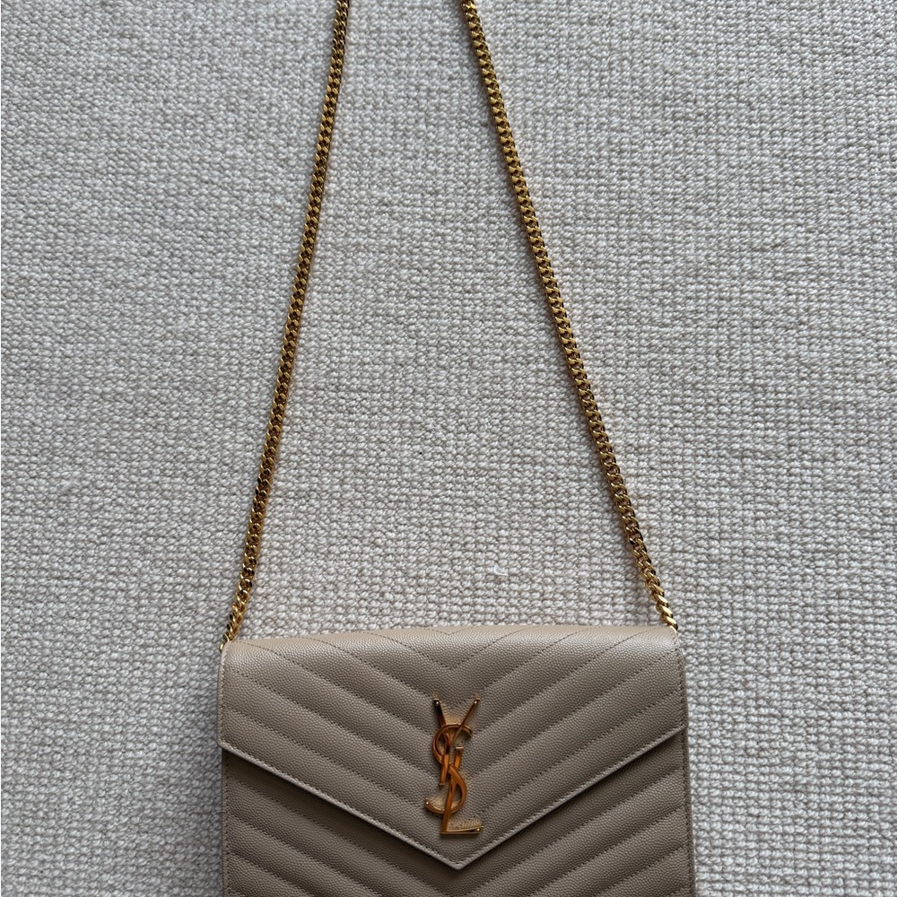 Saint Laurent Beige Quilted YSL Chain Crossbody Bag - Picture 8 of 11